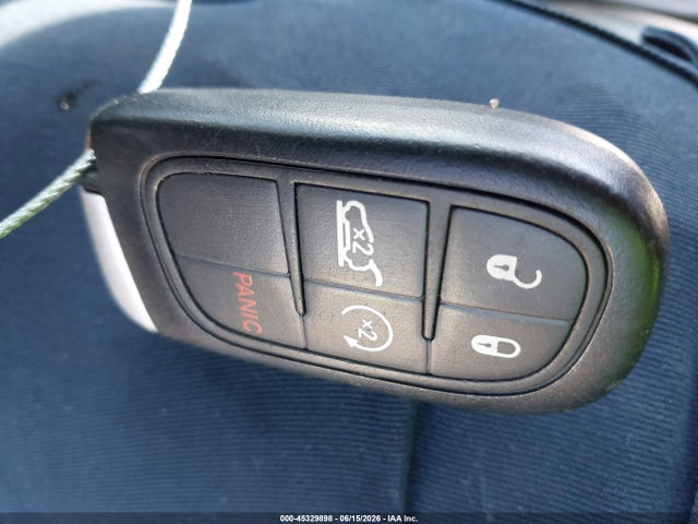 Jeep Cherokee Latitude Plus 4x4 2019 1C4PJMLB9KD121704 Image 11