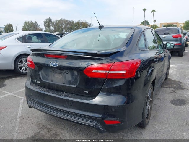 1FADP3F25GL310392 Ford FOCUS SE