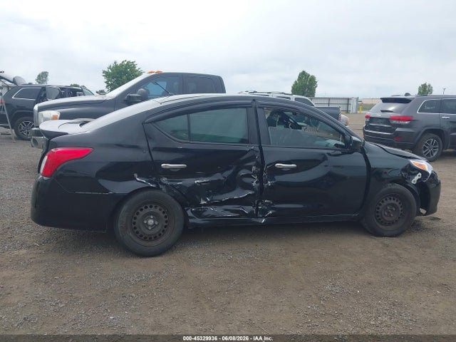 3N1CN7AP8JL858276 Nissan Versa 1.6 Sv
