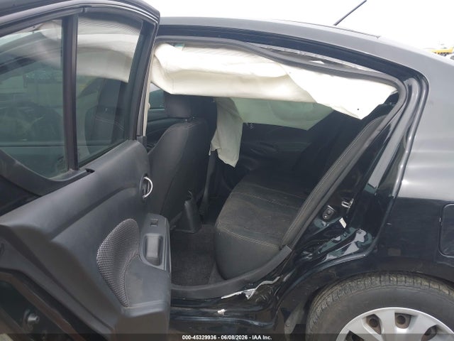 3N1CN7AP8JL858276 Nissan Versa 1.6 Sv