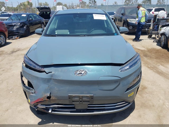 Продажа на аукционе авто 2022 Hyundai Kona Electric Limited, vin: KM8K53AG9NU154242, номер лота: 45329980