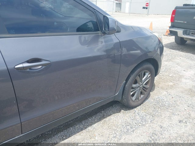 45329984 :رقم المزاد ، KM8JTCAF8FU964021 vin ، 2015 Hyundai Tucson Gls مزاد بيع