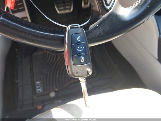 45330027 :رقم المزاد ، WAUCCGFF4F1031941 vin ، 2015 Audi A3 1.8t Premium مزاد بيع