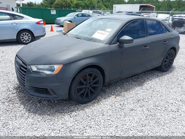 45330027 :رقم المزاد ، WAUCCGFF4F1031941 vin ، 2015 Audi A3 1.8t Premium مزاد بيع