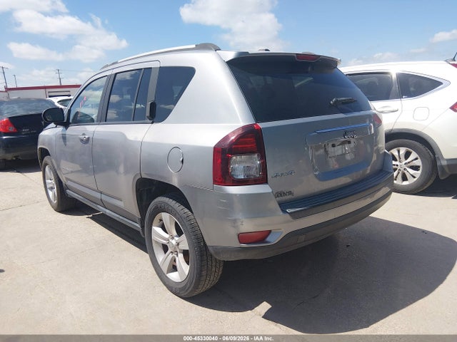 Jeep Compass Latitude 4x4 2017 1C4NJDEB8HD191417 Image 3