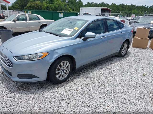 Ford FUSION S 2016 3FA6P0G75GR254554 Image 2