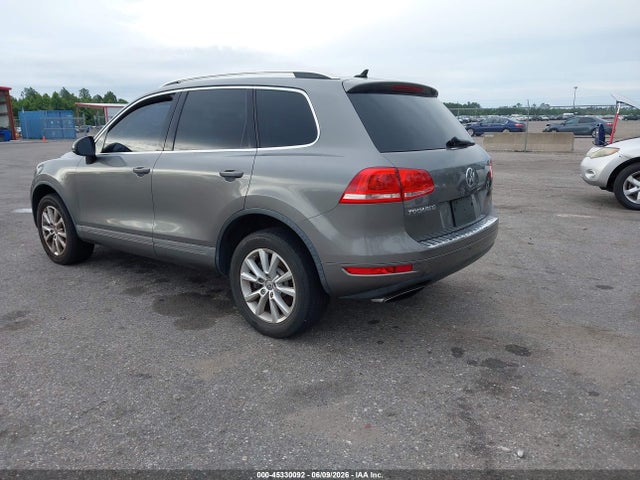 2013 Volkswagen Touareg Vr6 Sport მანქანა იყიდება აუქციონზე, vin: WVGEF9BP0DD008886, აუქციონის ნომერი: 45330092