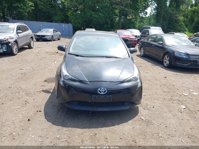 45330093 :رقم المزاد ، JTDKBRFU7G3502904 vin ، 2016 Toyota Prius Two مزاد بيع