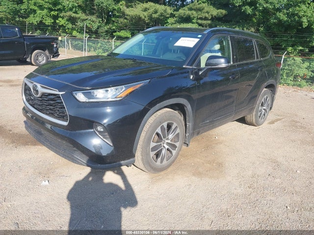 5TDGZRBHXLS504763 Toyota Highlander Xle
