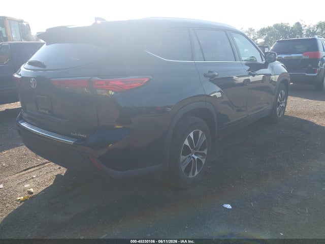 5TDGZRBHXLS504763 Toyota Highlander Xle