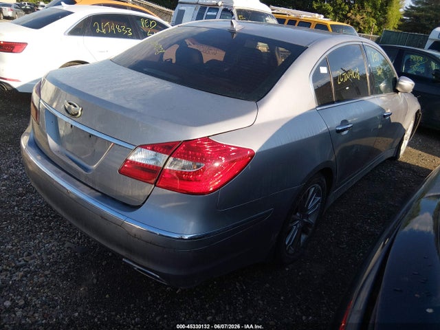 45330132 :رقم المزاد ، KMHGC4DD5DU210257 vin ، 2013 Hyundai Genesis 3.8 مزاد بيع