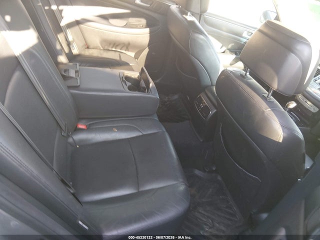 45330132 :رقم المزاد ، KMHGC4DD5DU210257 vin ، 2013 Hyundai Genesis 3.8 مزاد بيع