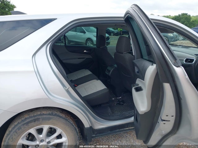 3GNAXHEV6MS165379 Chevrolet Equinox Fwd Ls