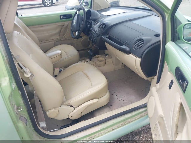 Продаж на аукціоні авто 2002 Volkswagen New Beetle Gls, vin: 3VWCB21C62M403005, номер лоту: 45330165