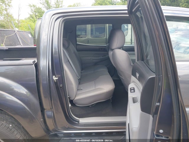 Aukcja sprzedaży 2015 Toyota Tacoma Base V6, vin: 3TMLU4EN4FM175287, numer aukcji: 45330167