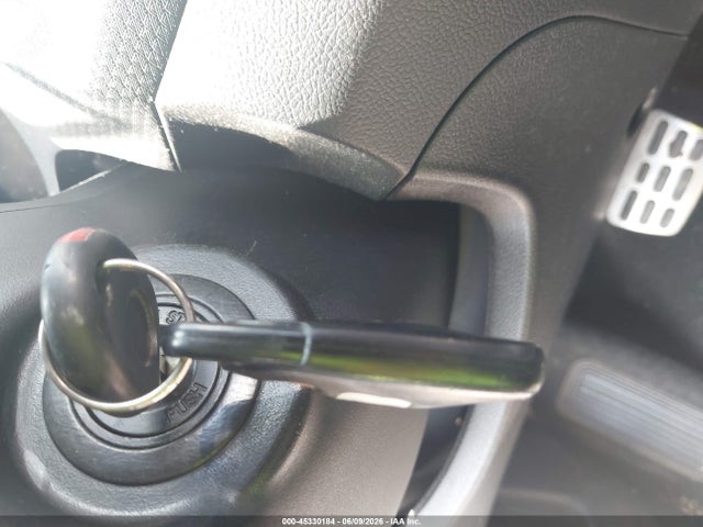 Продажа на аукционе авто 2013 Hyundai Veloster Base W/black, vin: KMHTC6AD4DU148901, номер лота: 45330184