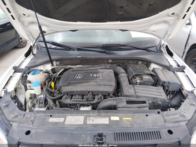 1VWBS7A31EC110272 Volkswagen Passat 1.8t Se