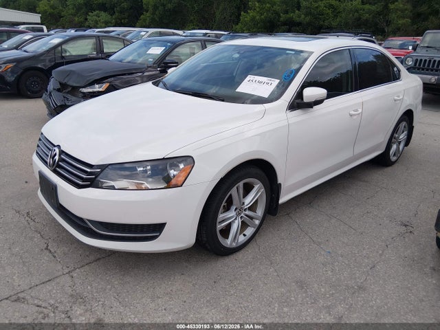 1VWBS7A31EC110272 Volkswagen Passat 1.8t Se