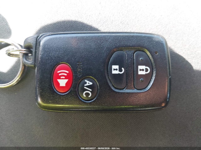 Продаж на аукціоні авто 2012 Toyota Prius Plug-in, vin: JTDKN3DP8C3029591, номер лоту: 45330227