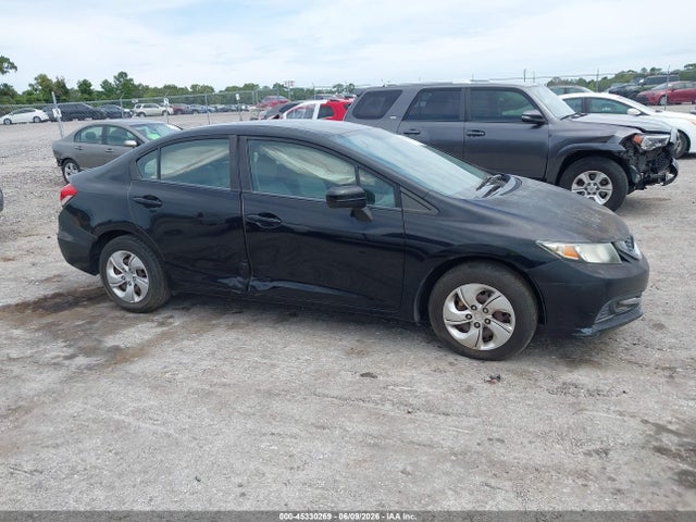 45330269 :رقم المزاد ، 19XFB2F50FE086591 vin ، 2015 Honda Civic Lx مزاد بيع