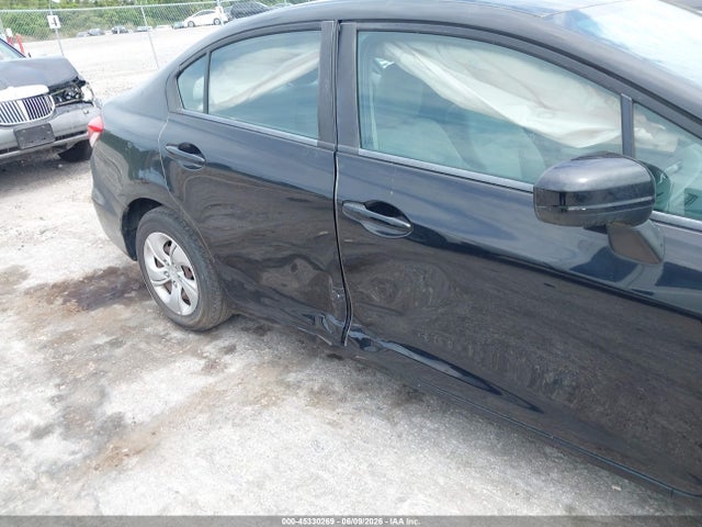 45330269 :رقم المزاد ، 19XFB2F50FE086591 vin ، 2015 Honda Civic Lx مزاد بيع