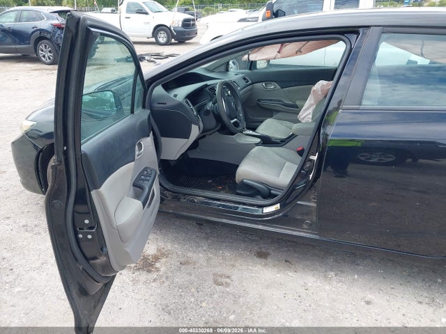 45330269 :رقم المزاد ، 19XFB2F50FE086591 vin ، 2015 Honda Civic Lx مزاد بيع