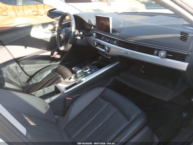 Продажа на аукционе авто 2017 Audi A4 Premium Plus, vin: WAUENAF43HN006135, номер лота: 45330288