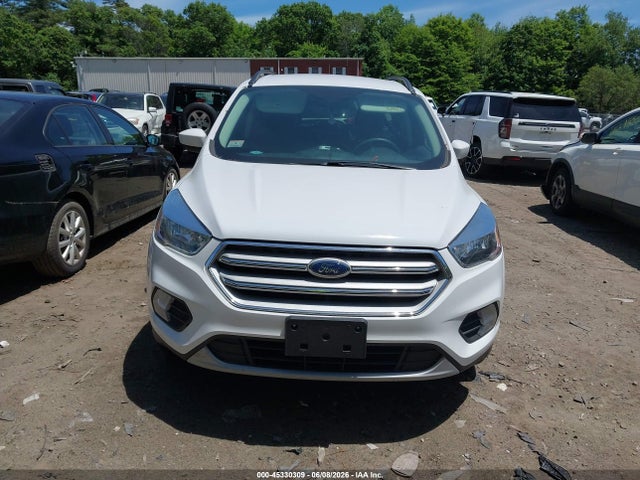 Продаж на аукціоні авто 2018 Ford Escape Se, vin: 1FMCU9GD6JUA59638, номер лоту: 45330309