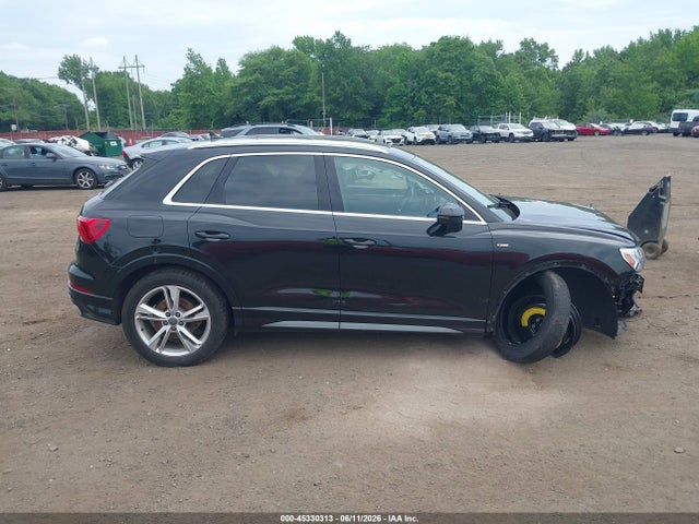 2020 Audi Q3 Premium Plus 45 Tfsi S Line Quattro Tiptronic მანქანა იყიდება აუქციონზე, vin: WA1EECF36L1024242, აუქციონის ნომერი: 45330313