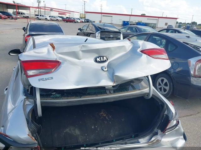 3KPA24AD8LE260889 KIA RIO LX