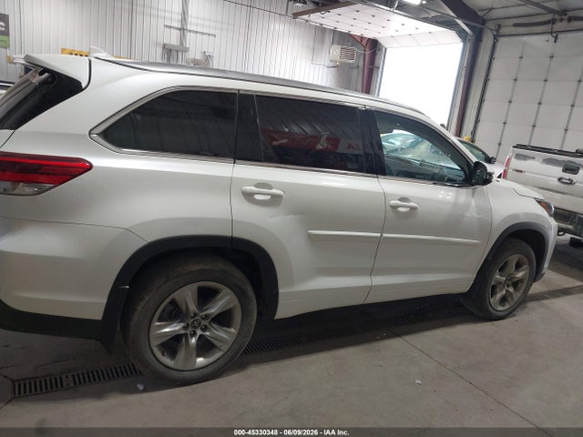 Toyota Highlander Limited 2019 5TDDZRFH1KS741511 Image 13