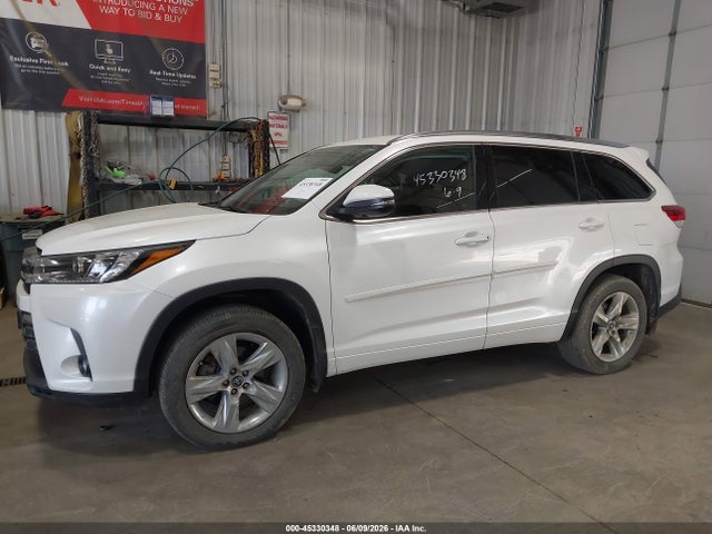 Toyota Highlander Limited 2019 5TDDZRFH1KS741511 Image 14
