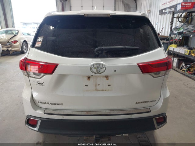 Toyota Highlander Limited 2019 5TDDZRFH1KS741511 Image 16