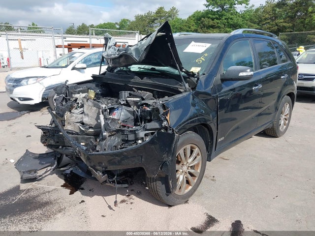 45330368 :رقم المزاد ، 5XYKWDA2XDG377725 vin ، 2013 Kia Sorento Sx V6 مزاد بيع