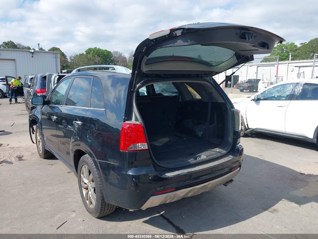 45330368 :رقم المزاد ، 5XYKWDA2XDG377725 vin ، 2013 Kia Sorento Sx V6 مزاد بيع