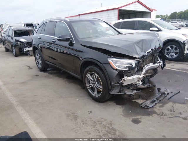 2020 Mercedes-benz Glc 300 4matic მანქანა იყიდება აუქციონზე, vin: WDC0G8EB0LF748313, აუქციონის ნომერი: 45330427