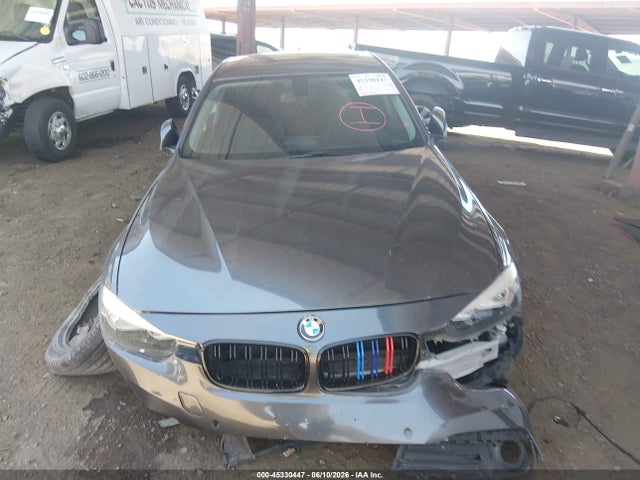 BMW 320i 2017 WBA8E1G55HNU14723 Image 12