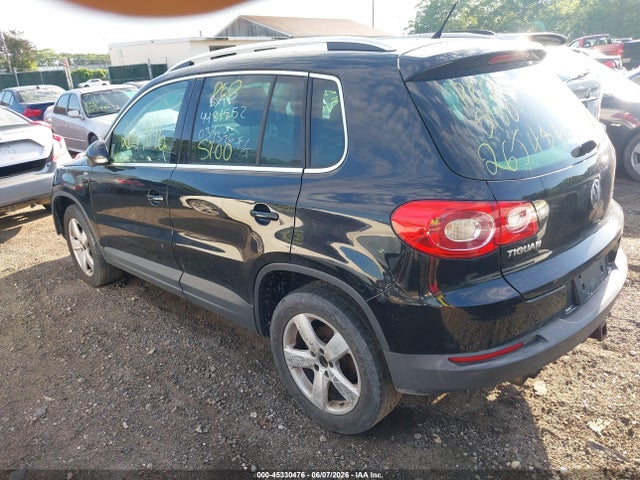 2010 Volkswagen Tiguan Wolfsburg Edition მანქანა იყიდება აუქციონზე, vin: WVGBV7AX2AW528051, აუქციონის ნომერი: 45330476