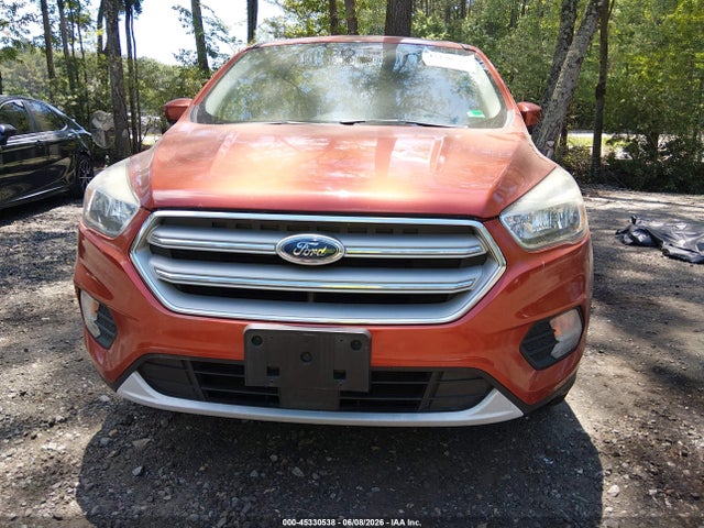 45330538 :رقم المزاد ، 1FMCU9GD3KUB65501 vin ، 2019 Ford Escape Se مزاد بيع