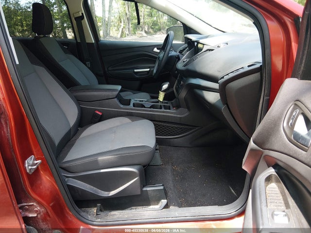 45330538 :رقم المزاد ، 1FMCU9GD3KUB65501 vin ، 2019 Ford Escape Se مزاد بيع