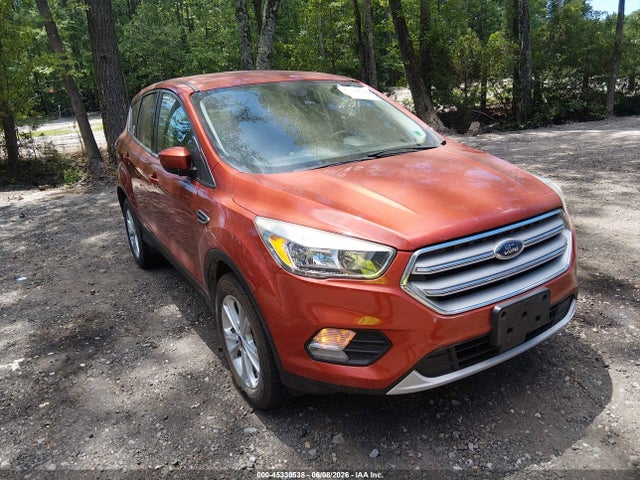45330538 :رقم المزاد ، 1FMCU9GD3KUB65501 vin ، 2019 Ford Escape Se مزاد بيع