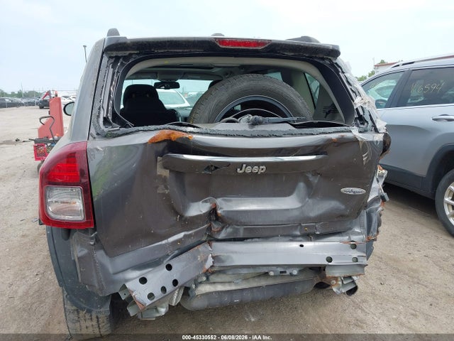 45330552 :رقم المزاد ، 1C4NJCEB8HD163093 vin ، 2017 Jeep Compass High Altitude Fwd مزاد بيع