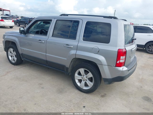 1C4NJPFA0GD640451 Jeep Patriot Latitude