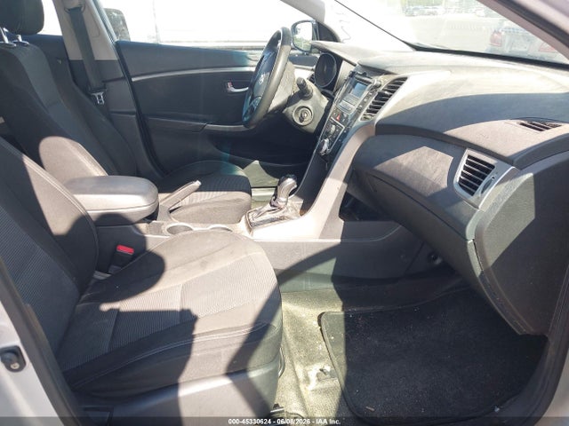 Продажа на аукционе авто 2017 Hyundai Elantra Gt, vin: KMHD35LH3HU350262, номер лота: 45330624