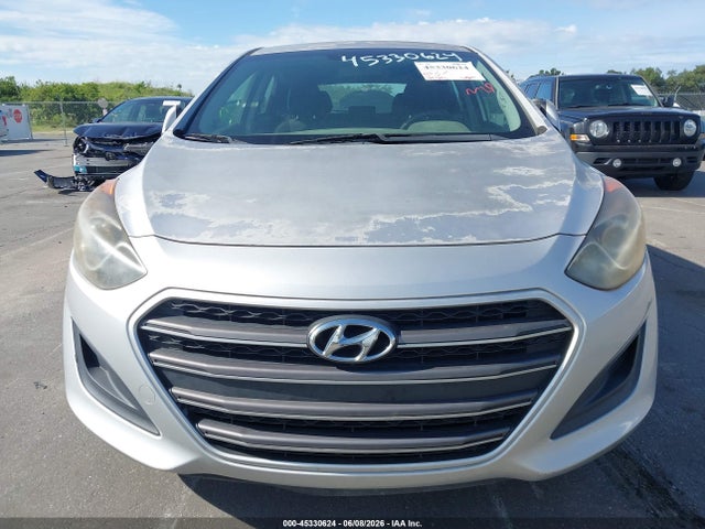 Продажа на аукционе авто 2017 Hyundai Elantra Gt, vin: KMHD35LH3HU350262, номер лота: 45330624