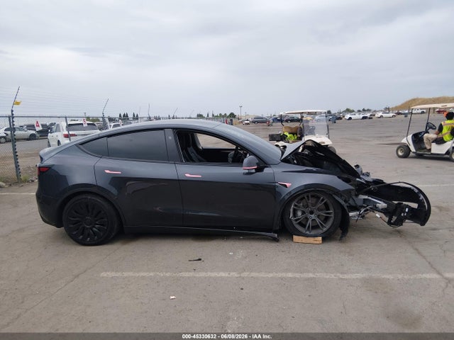 Aukcja sprzedaży 2025 Tesla Model Y Long Range Dual Motor Rear-wheel Drive, vin: 7SAYGDED1SF311476, numer aukcji: 45330632