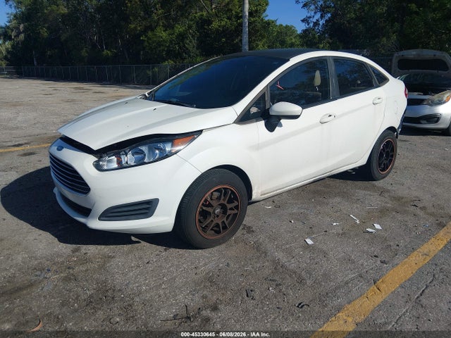 2016 Ford Fiesta Se მანქანა იყიდება აუქციონზე, vin: 3FADP4BJ3GM208056, აუქციონის ნომერი: 45330645