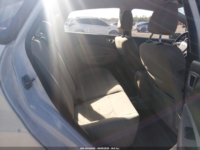 2016 Ford Fiesta Se მანქანა იყიდება აუქციონზე, vin: 3FADP4BJ3GM208056, აუქციონის ნომერი: 45330645