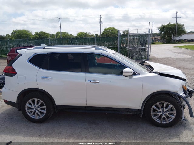 Nissan ROGUE SV 2017 5N1AT2MT8HC768309 Image 14