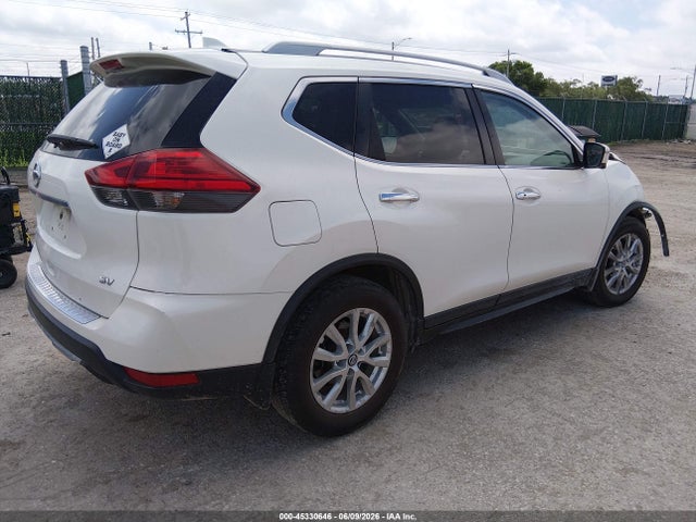 Nissan ROGUE SV 2017 5N1AT2MT8HC768309 Image 4